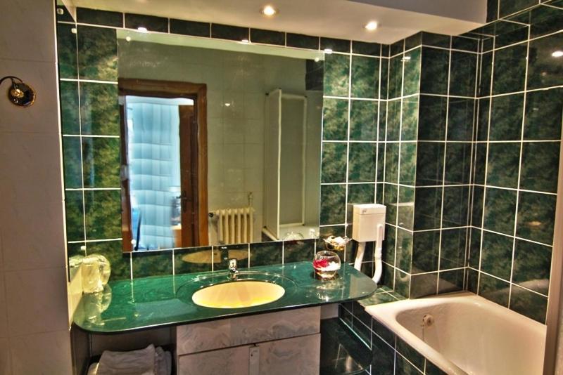Hotel Star Pitesti Room photo